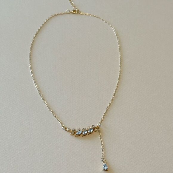 Leaf necklace A876 - Picture 2 of 3